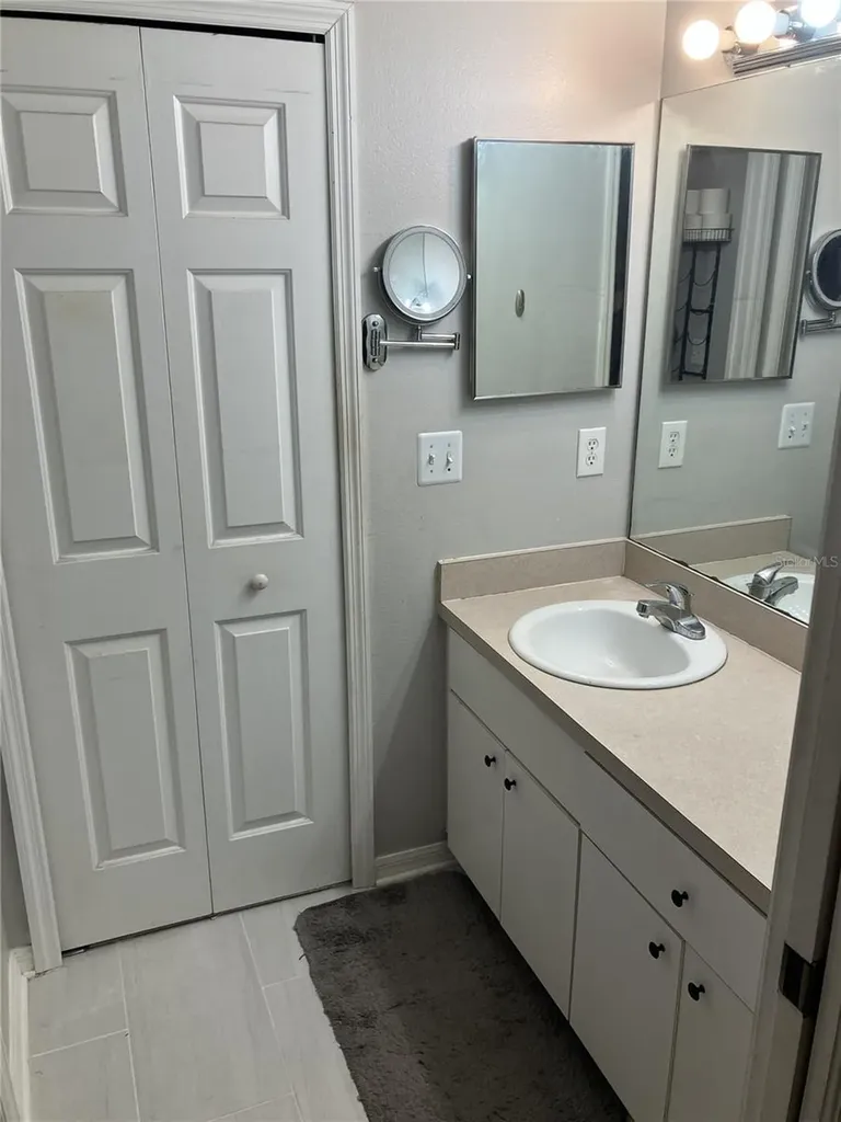 28511 Seashell Court Wesley Chapel FL 33545