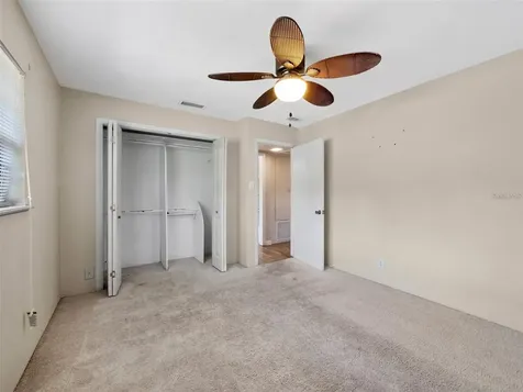 25519 Colmar Avenue Sorrento FL 32776