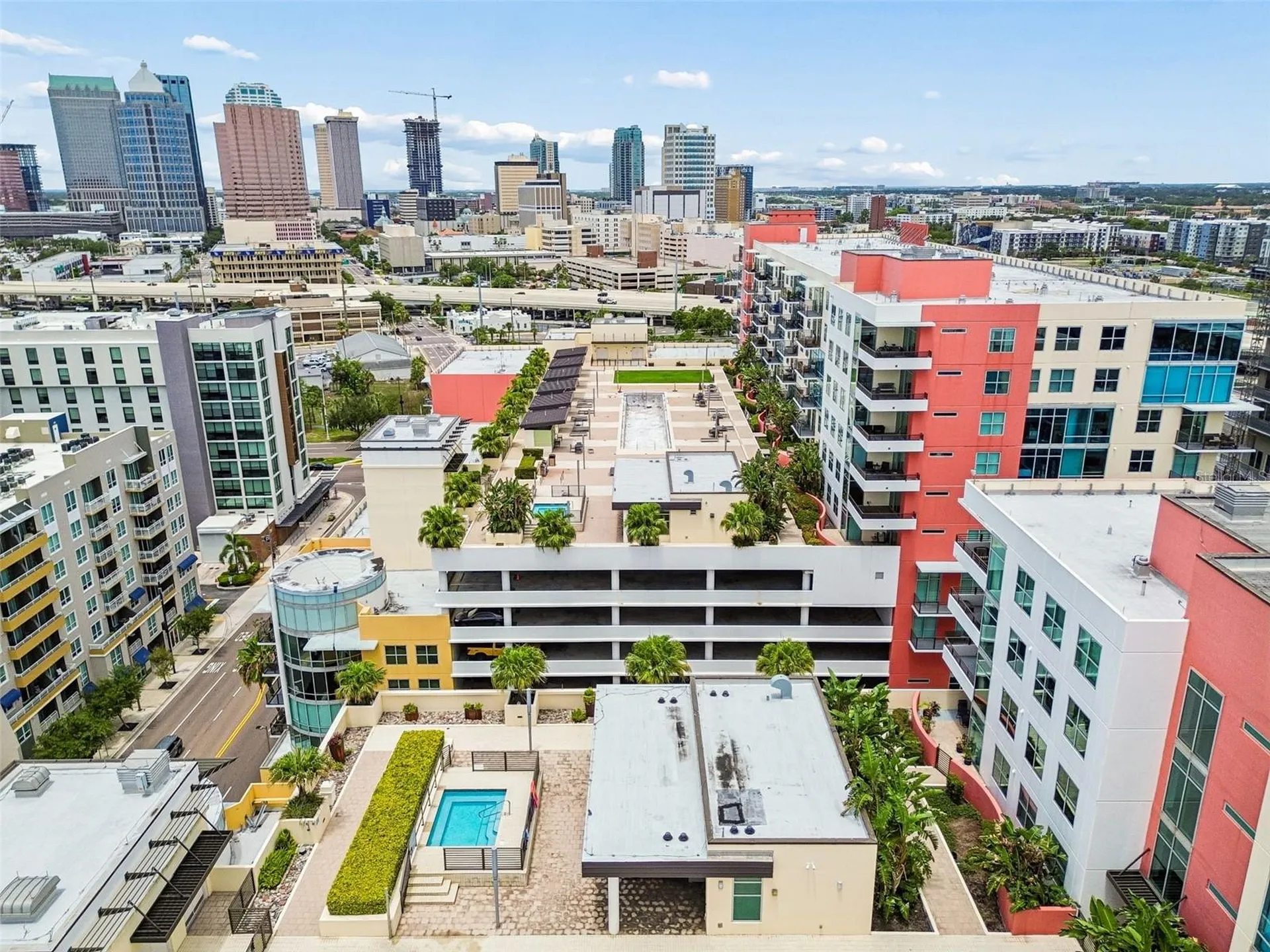 1120 E Kennedy Boulevard Tampa FL 33602