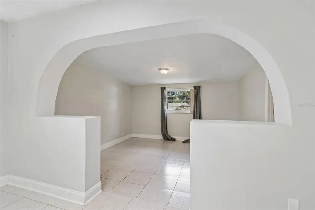 5712 20th Avenue S Tampa FL 33619