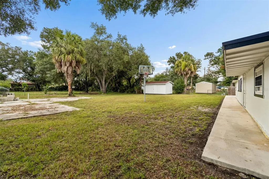 5712 20th Avenue S Tampa FL 33619