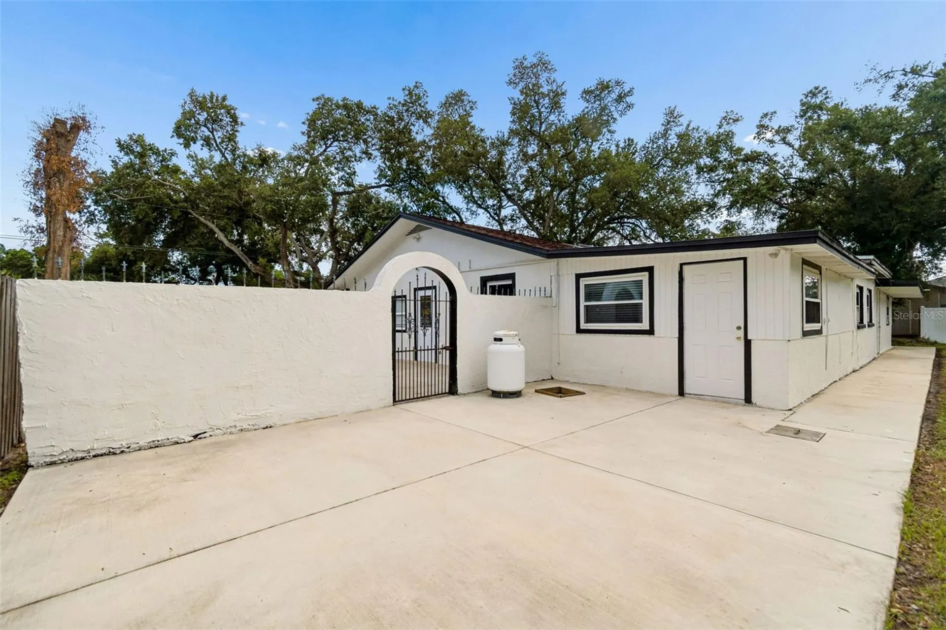 5712 20th Avenue S Tampa FL 33619