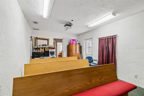 5712 20th Avenue S Tampa FL 33619