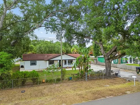 5712 20th Avenue S Tampa FL 33619