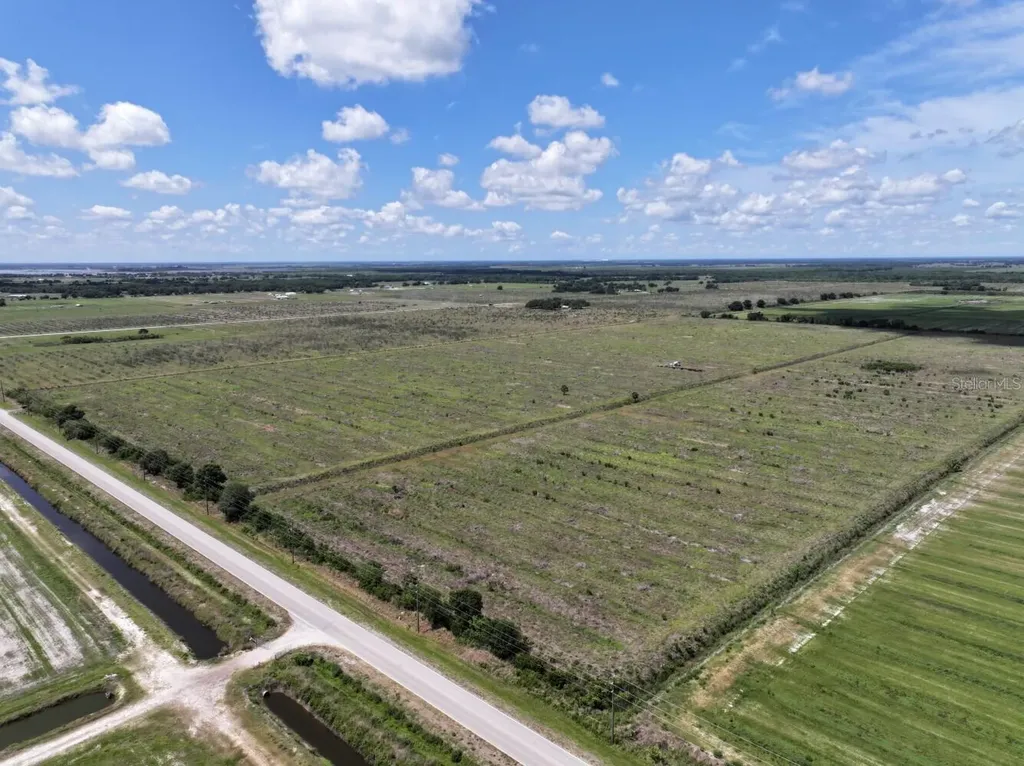 6691 SE County Road 763 Arcadia FL 34266