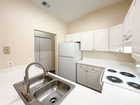4003 SW 27th Street Gainesville FL 32608
