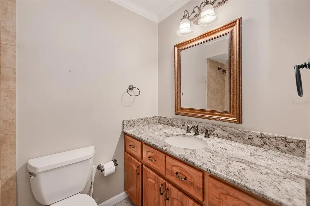 911 Woodcliff Avenue Tampa FL 33613