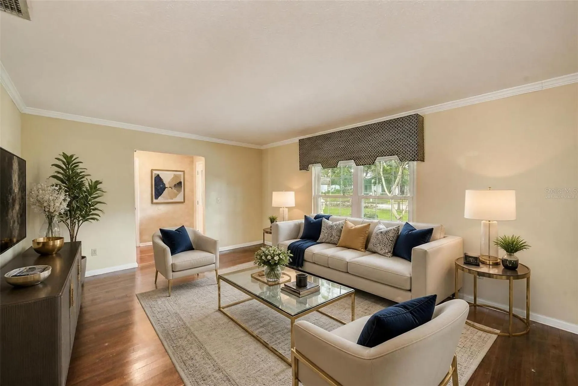 911 Woodcliff Avenue Tampa FL 33613