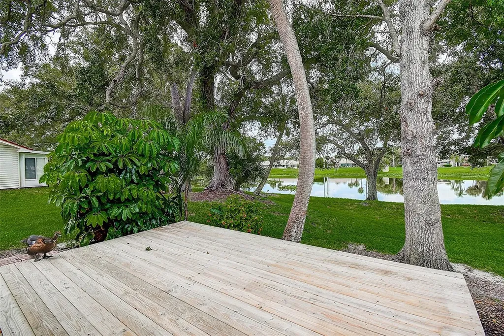 1439 Water View Drive W Largo FL 33771