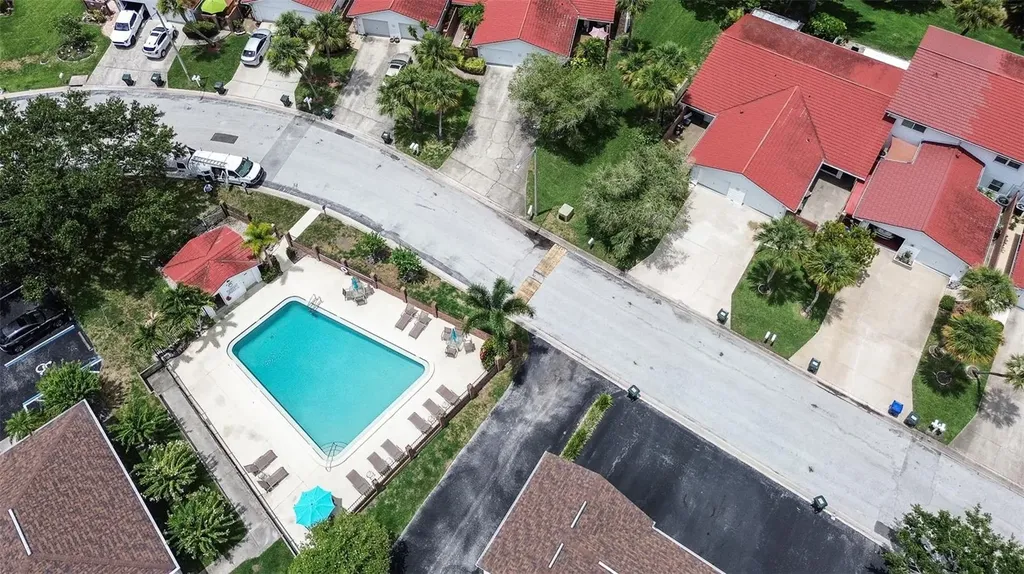1439 Water View Drive W Largo FL 33771