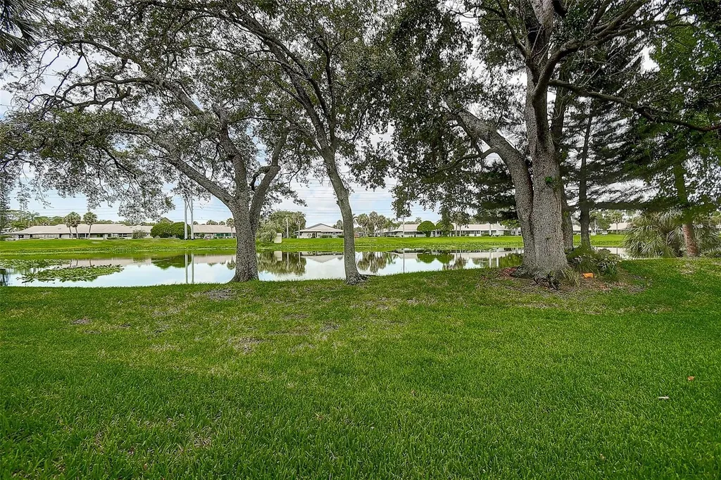 1439 Water View Drive W Largo FL 33771