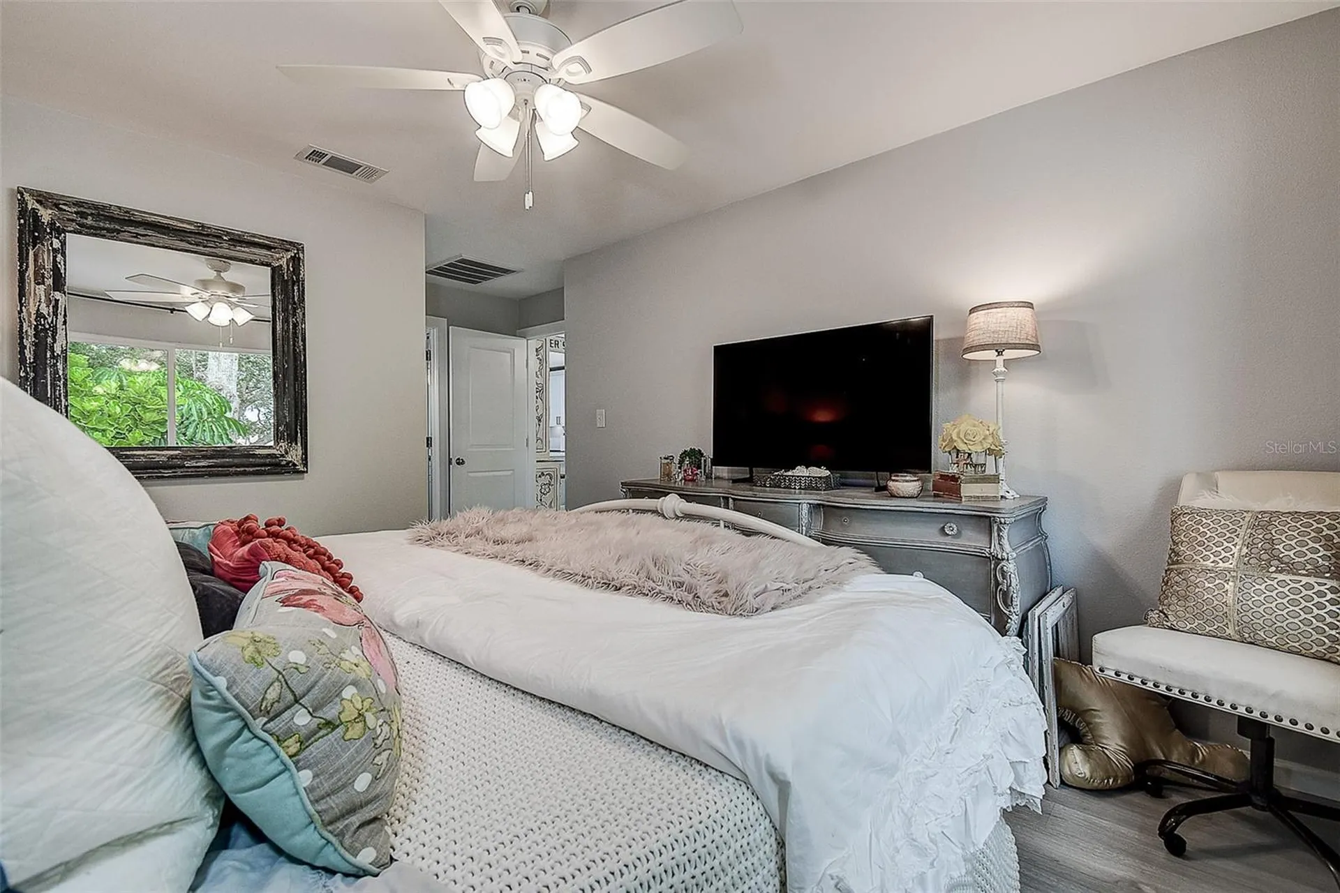 1439 Water View Drive W Largo FL 33771