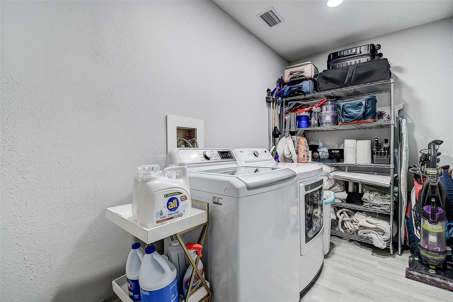 1439 Water View Drive W Largo FL 33771