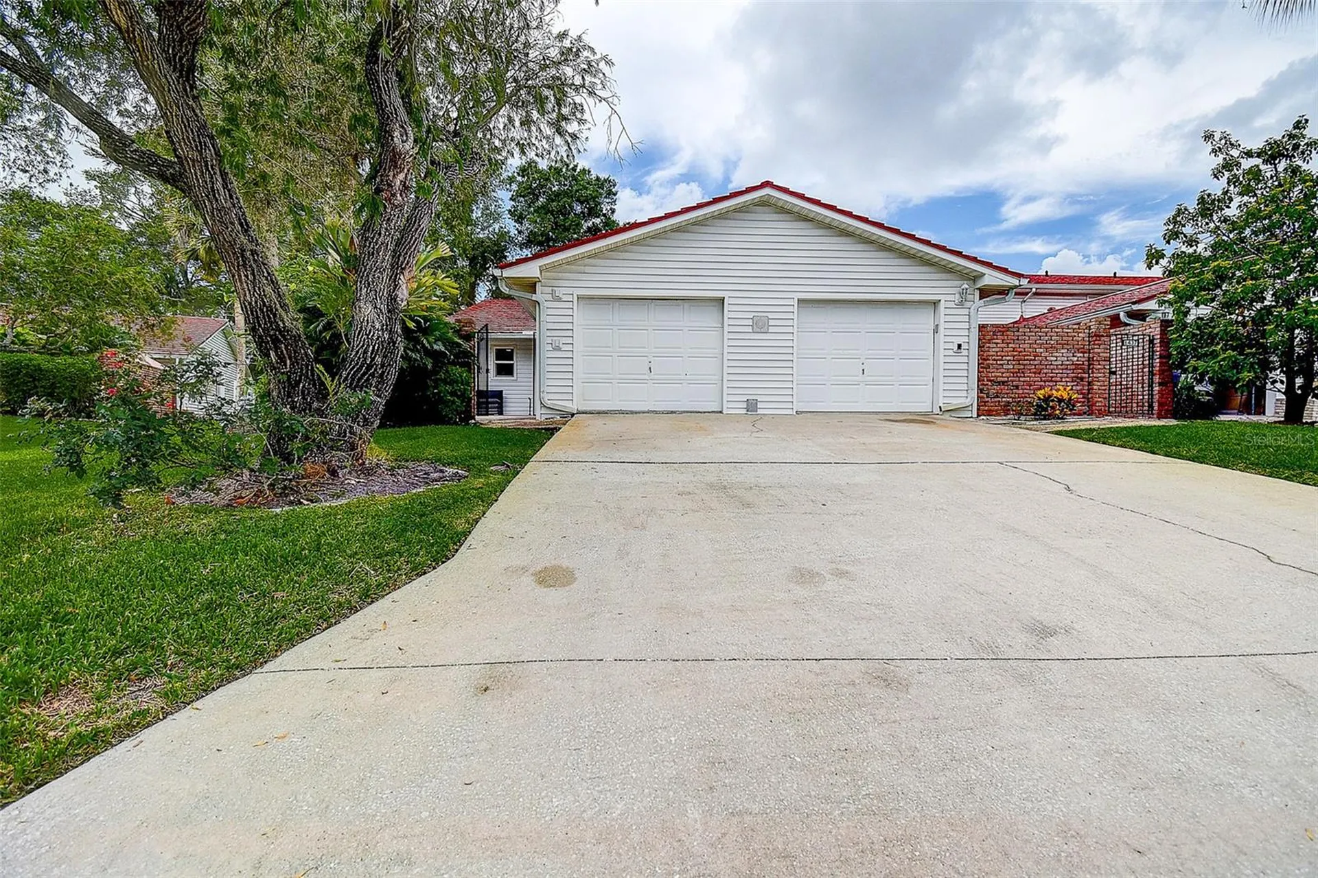 1439 Water View Drive W Largo FL 33771