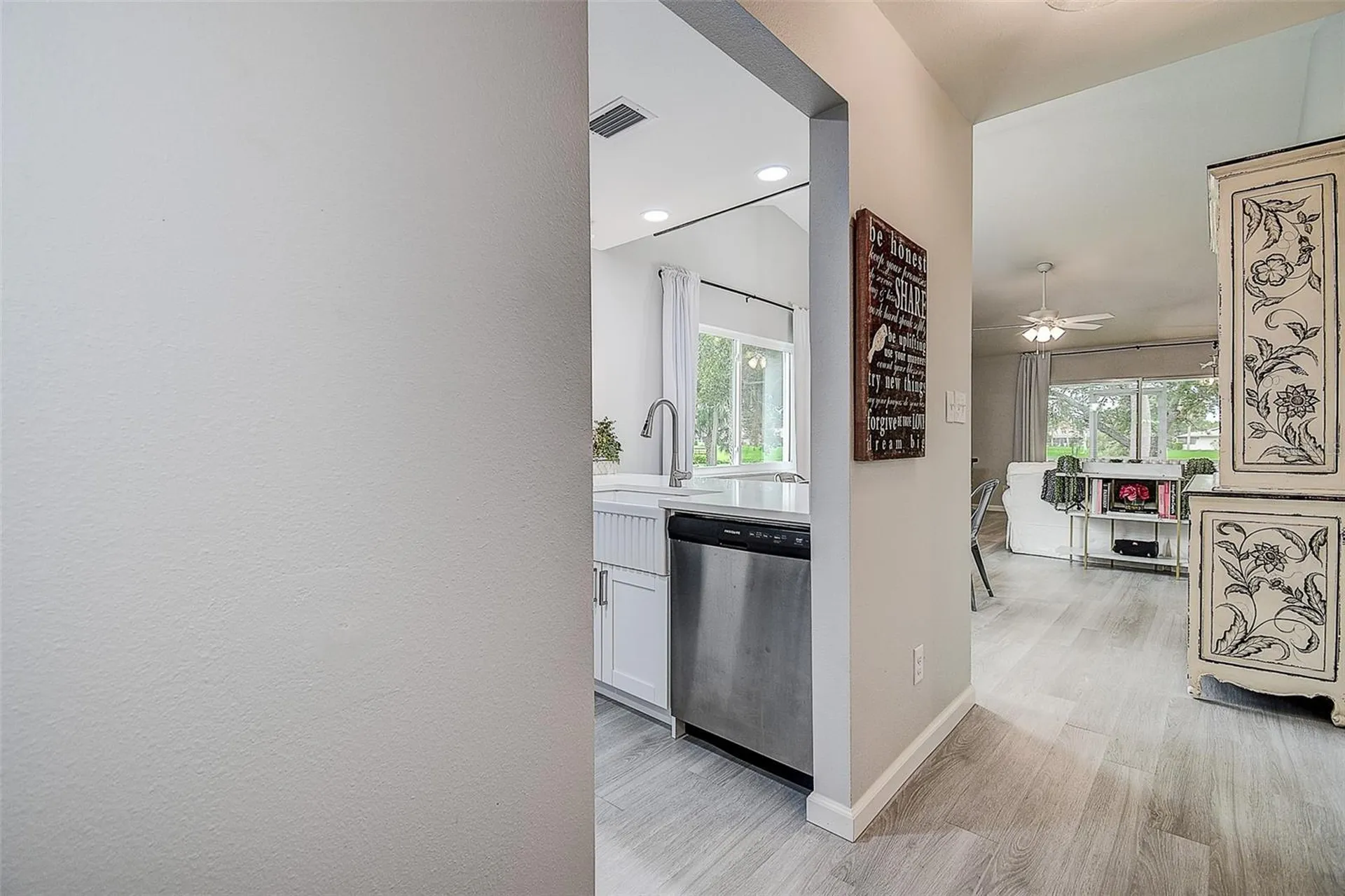 1439 Water View Drive W Largo FL 33771