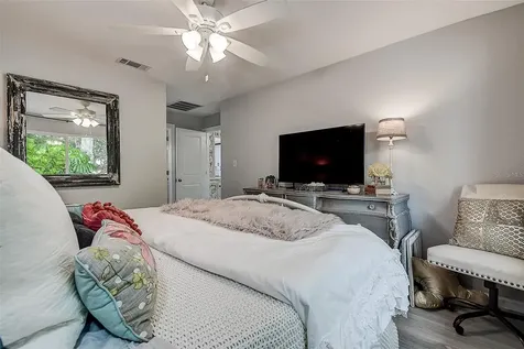 1439 Water View Drive W Largo FL 33771