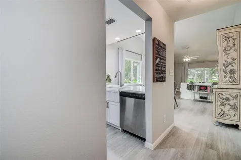 1439 Water View Drive W Largo FL 33771