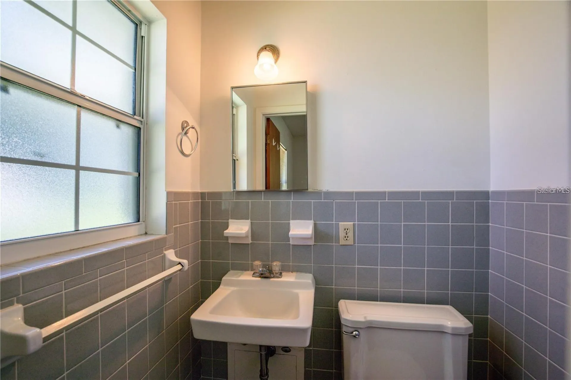 25525 Colmar Avenue Sorrento FL 32776