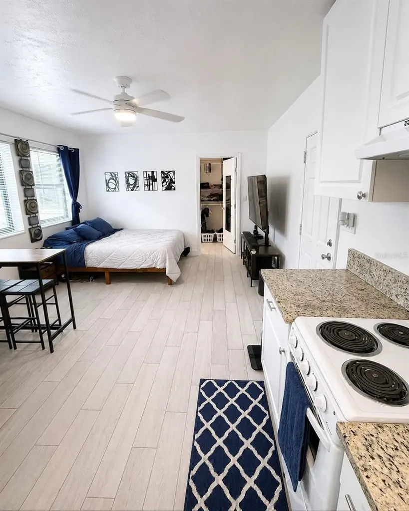 117 N 5th Street Fort Pierce FL 34950