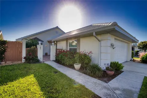 831 Harrington Lake Lane Venice FL 34293