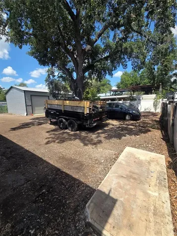 5823 Barry Lane Tampa FL 33634