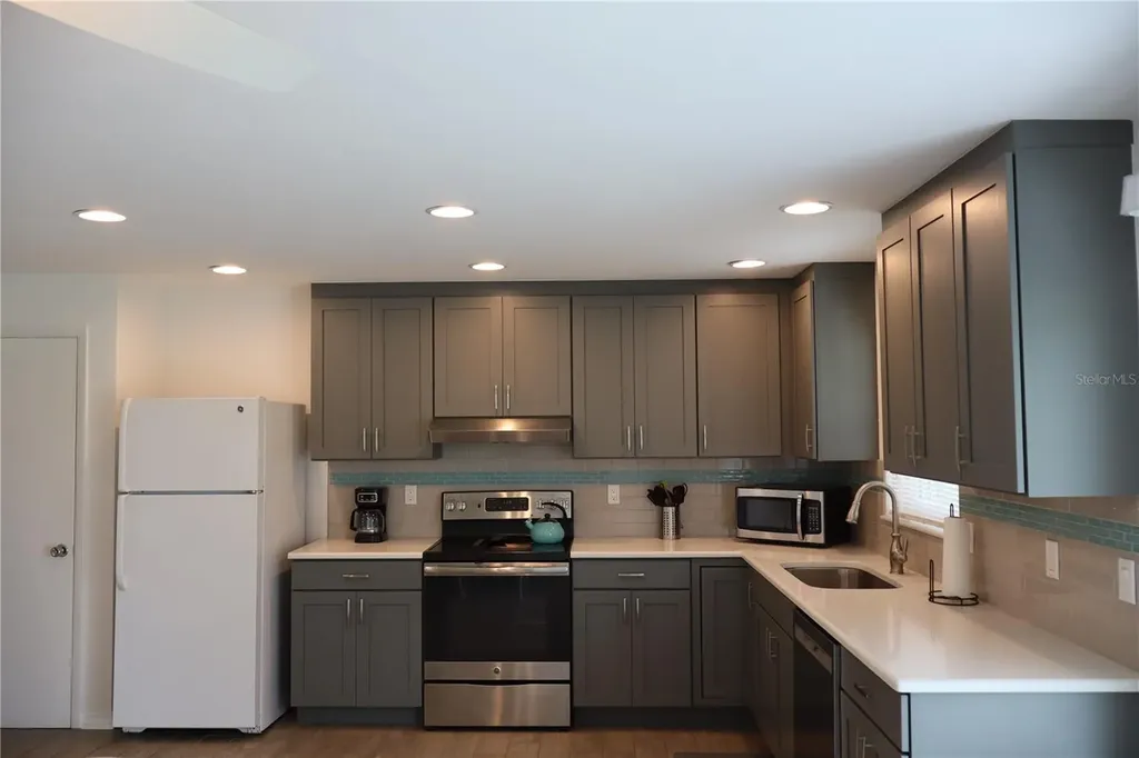 18 Golfview Court Rotonda West FL 33947