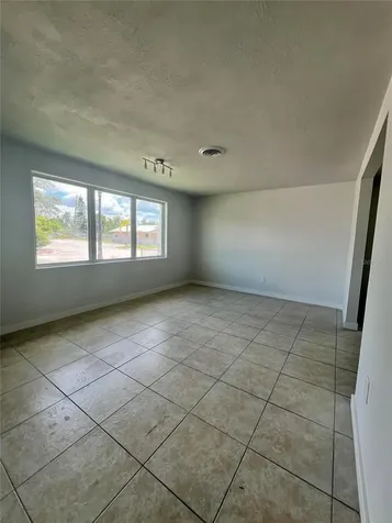 744 Lemon Avenue Sebring FL 33870