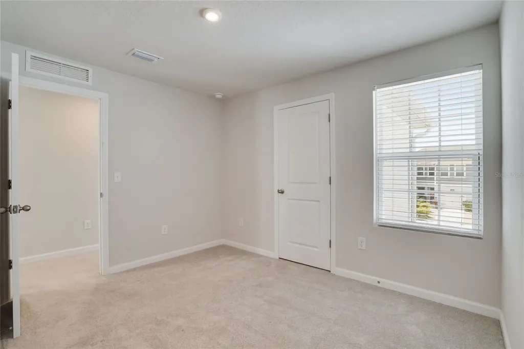 14229 Crimson Avenue Bradenton FL 34211