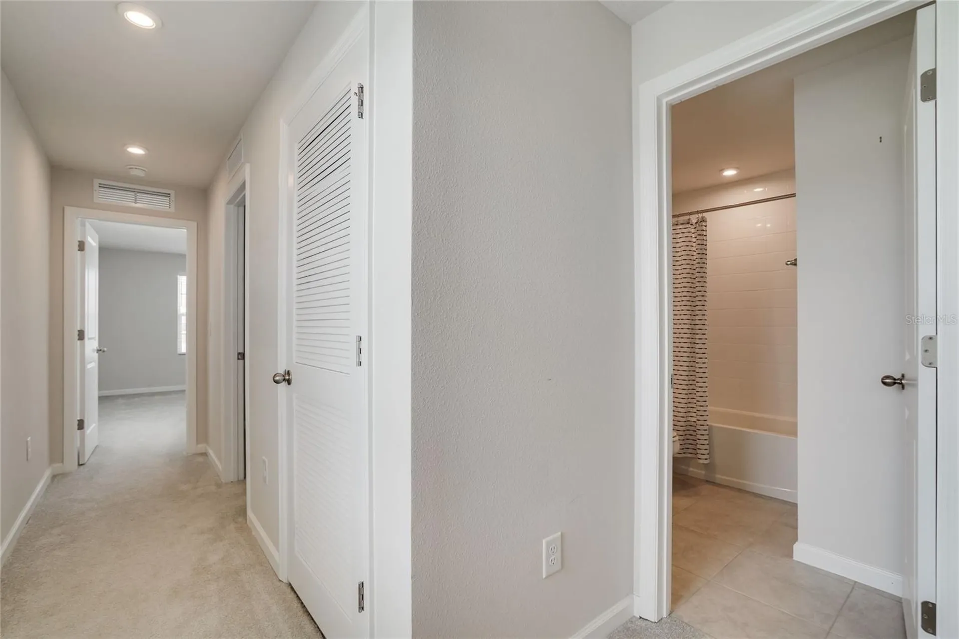 14229 Crimson Avenue Bradenton FL 34211
