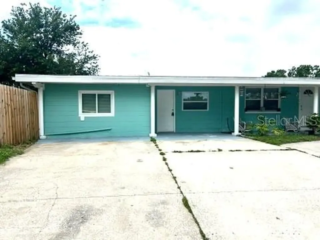 5750 10th Street N St Petersburg FL 33703