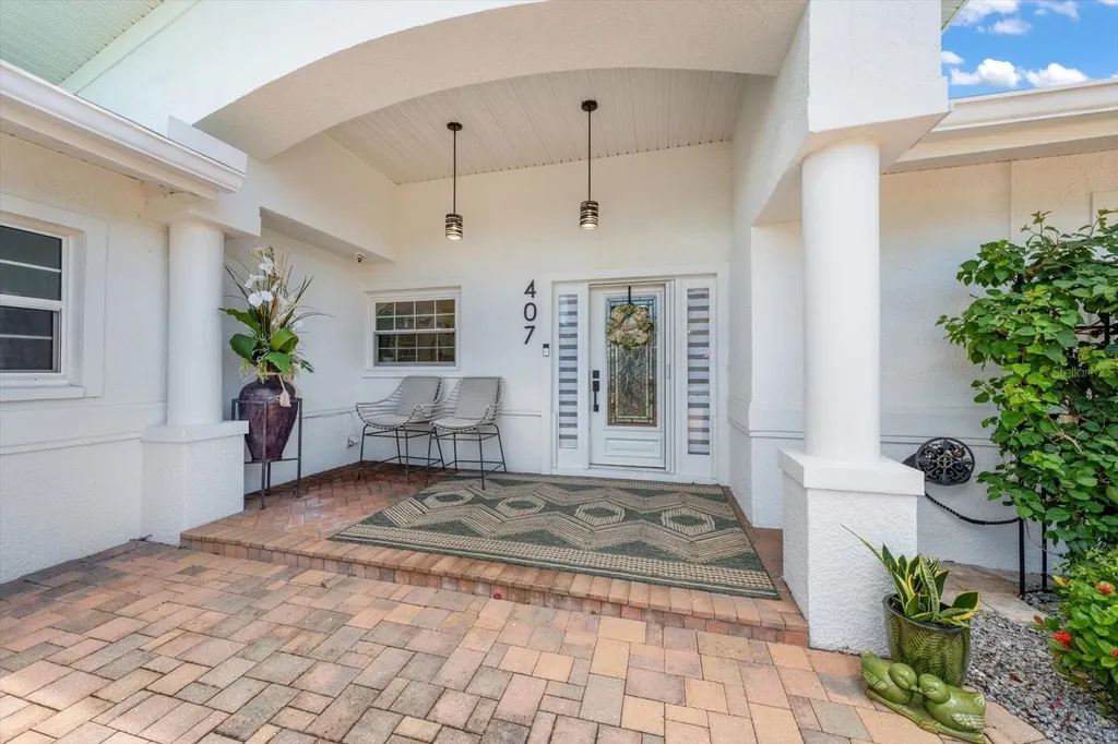 407 Harbor View Lane Largo FL 33770