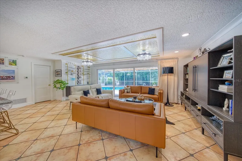 407 Harbor View Lane Largo FL 33770