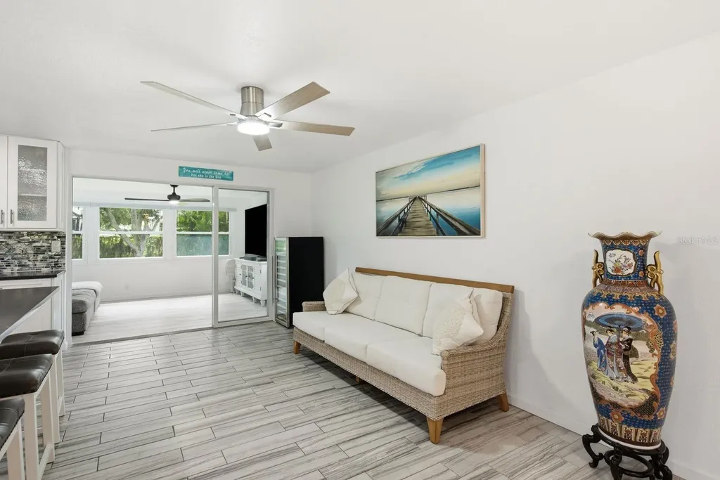 601 Shore Drive E Oldsmar FL 34677