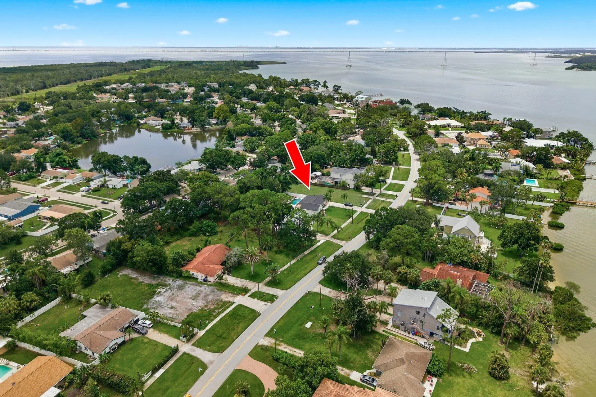 601 Shore Drive E Oldsmar FL 34677