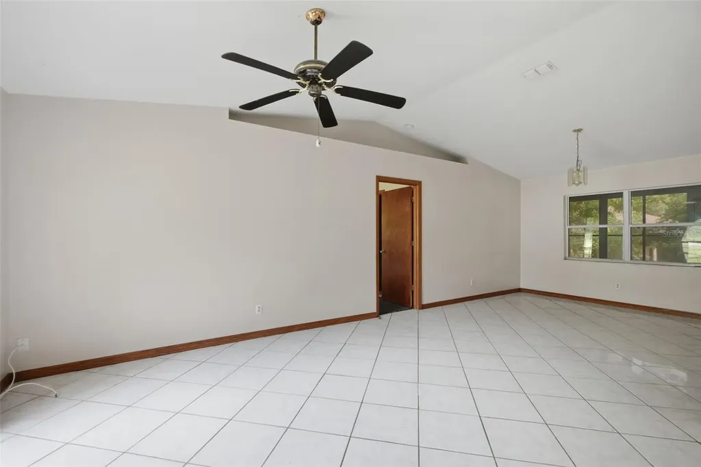 1325 W Sorrento Drive Citrus Springs FL 34434