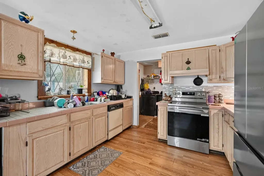 110 W Palm Avenue Crescent City FL 32112
