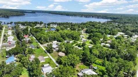 110 W Palm Avenue Crescent City FL 32112