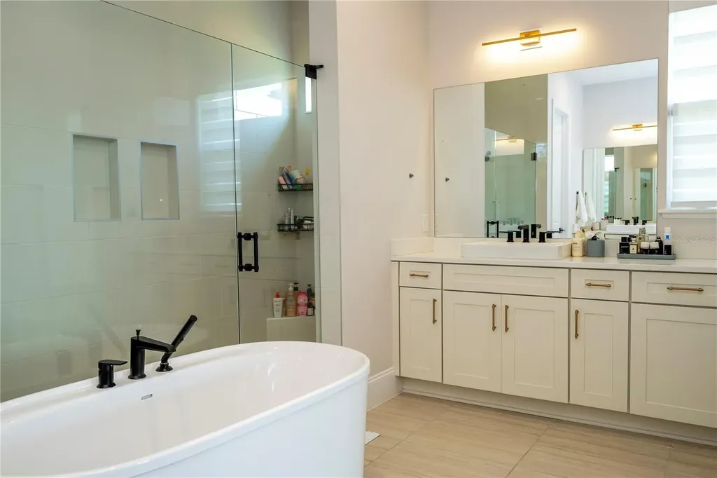 16744 Bolsena Drive Bella Collina FL 34756