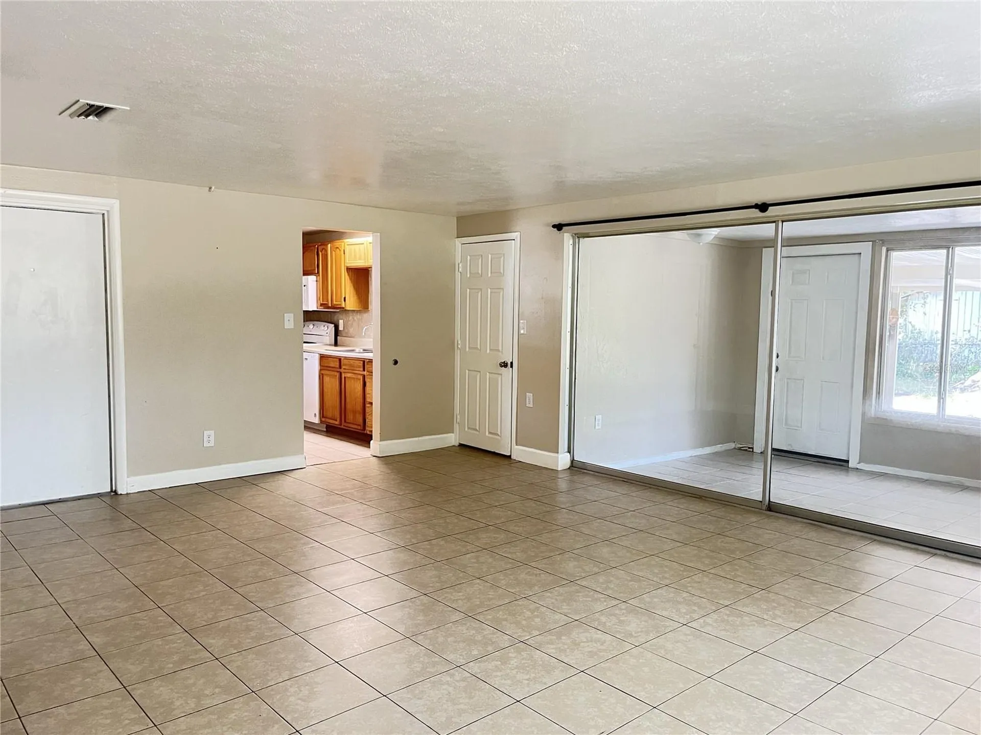 712 67th Avenue W Bradenton FL 34207