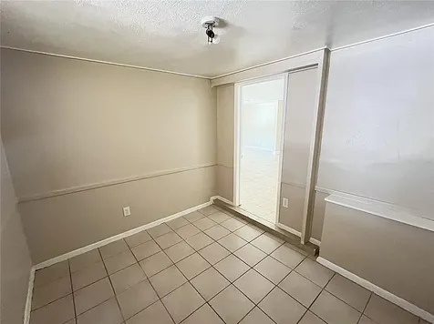 712 67th Avenue W Bradenton FL 34207