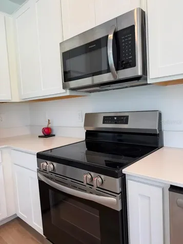 2954 Savoir Avenue Davenport FL 33837