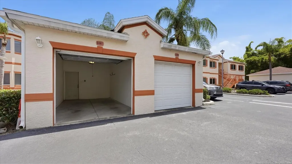 3958 Mediterranea Circle Sarasota FL 34233