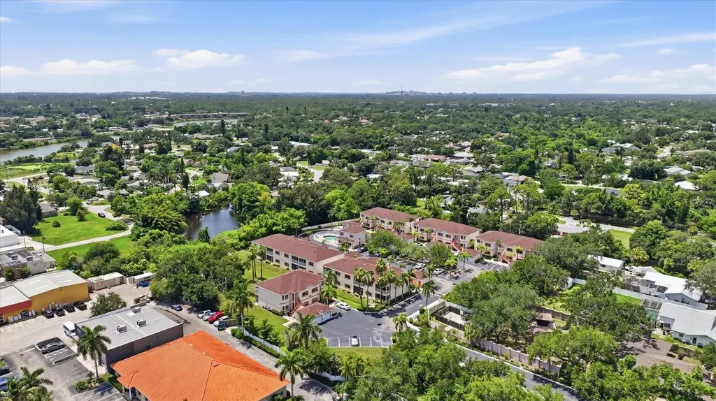 3958 Mediterranea Circle Sarasota FL 34233