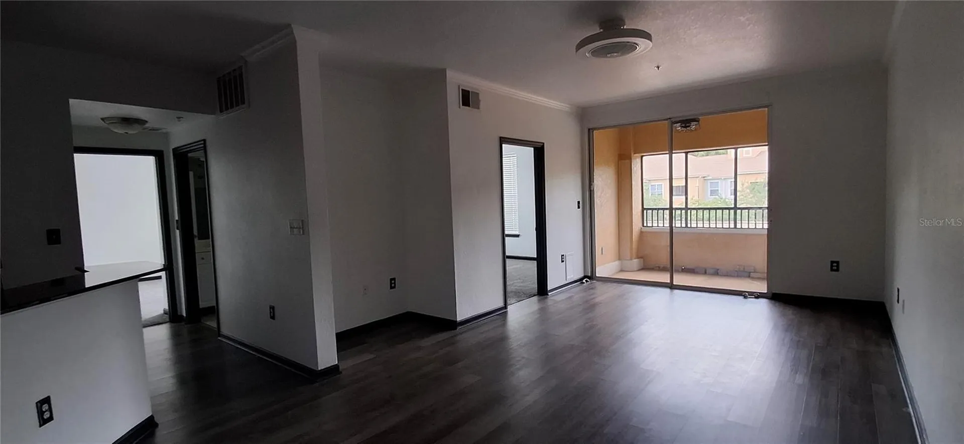 8539 Gate Parkway W Jacksonville FL 32216