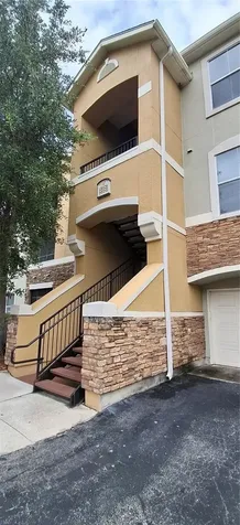 8539 Gate Parkway W Jacksonville FL 32216