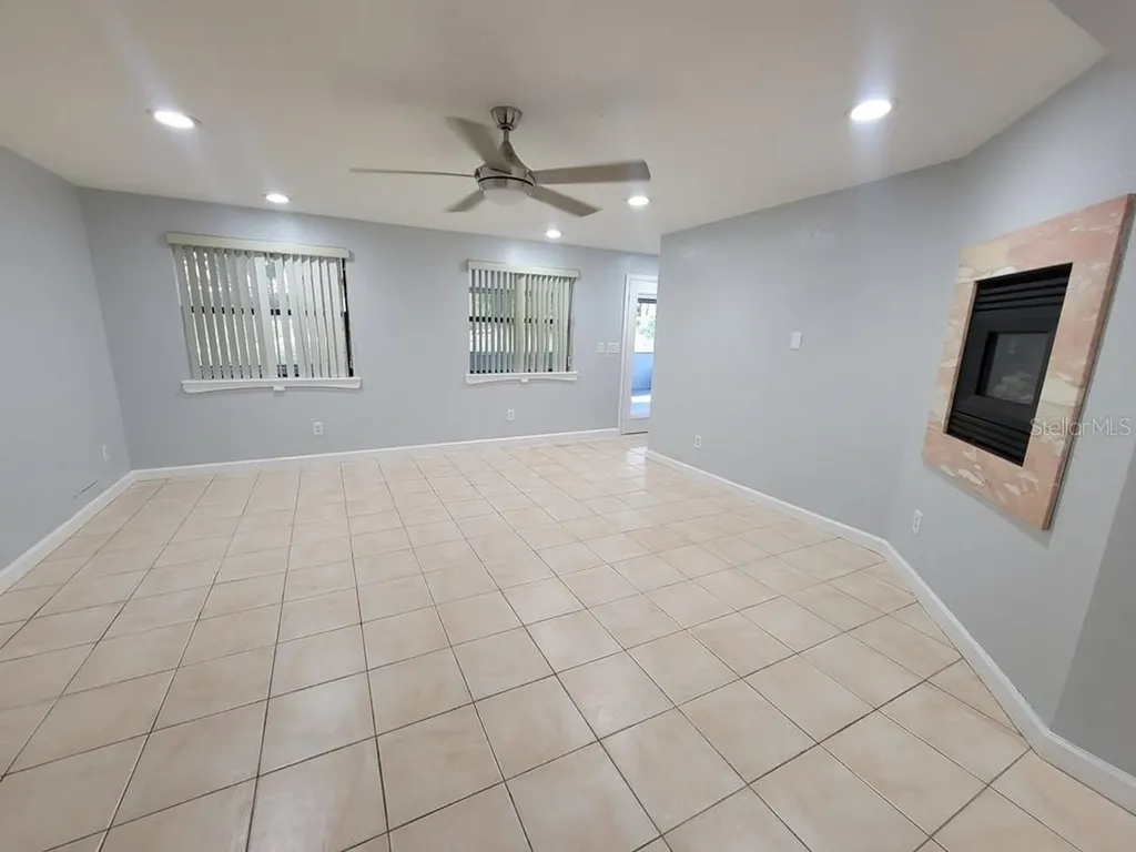 11633 Fox Run Port Richey FL 34668