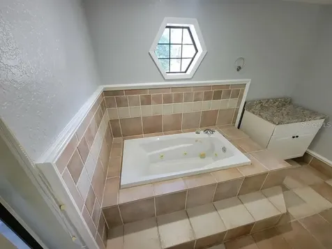 11633 Fox Run Port Richey FL 34668