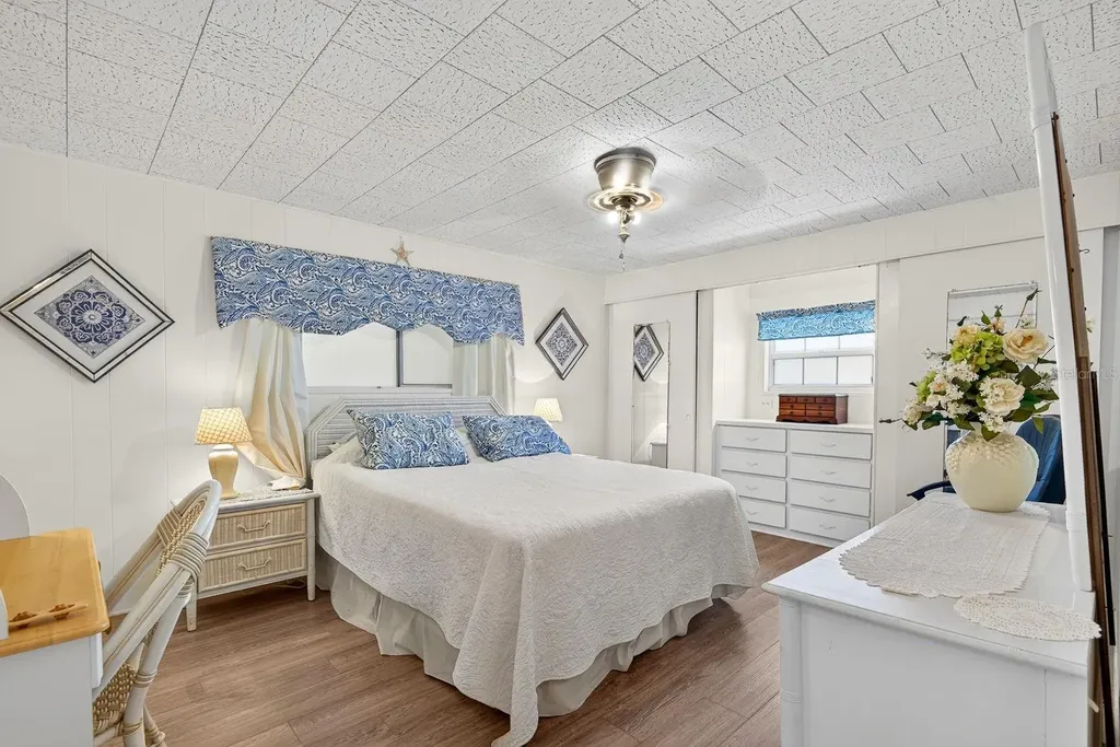 37 Caballo Way Bradenton FL 34209