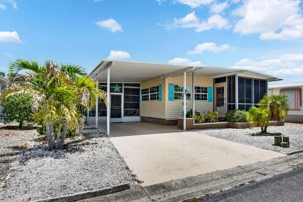 37 Caballo Way Bradenton FL 34209