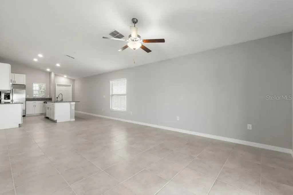 7110 Amelia Cove Court Sun City Center FL 33573
